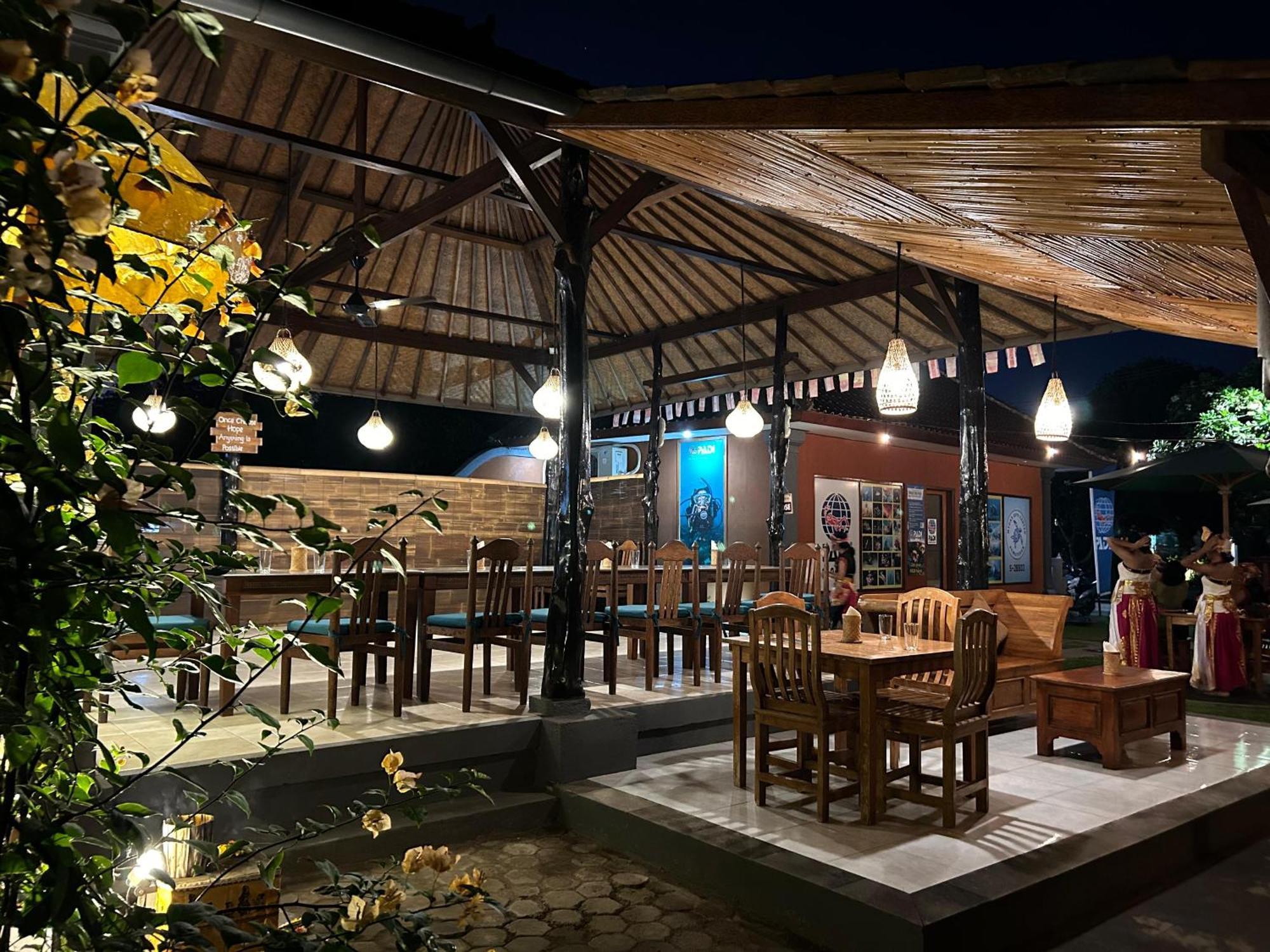 Badini Homestay Pemuteran Extérieur photo